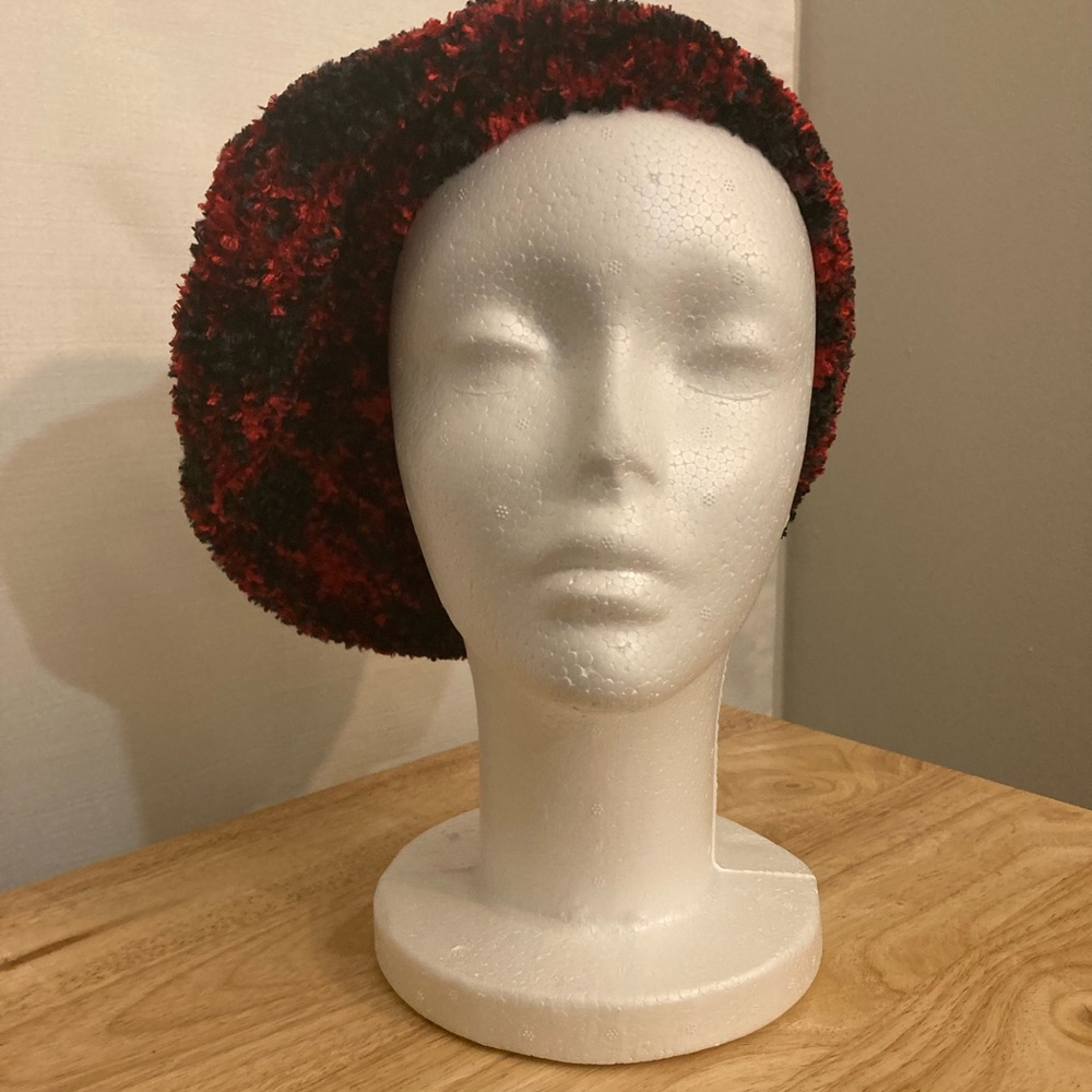 Ladies beret hat